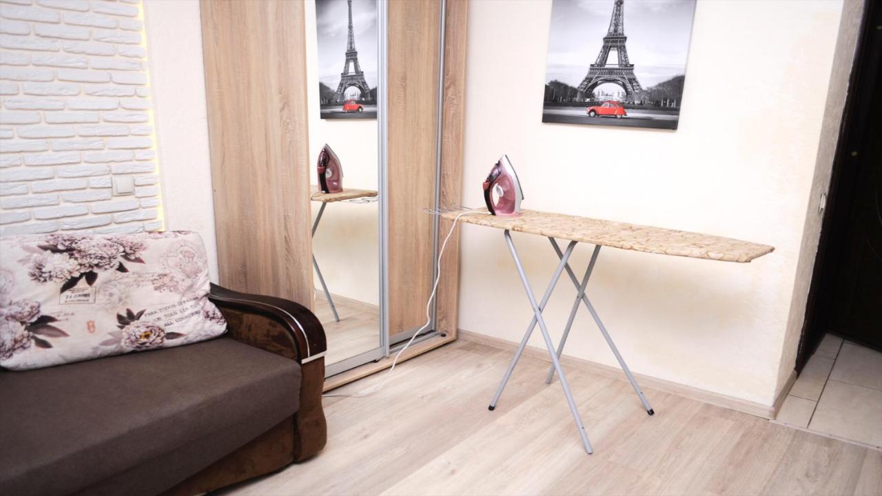 Appartement Залізнична 49 "Хочу Цю!" à Ivano-Frankivsk Extérieur photo